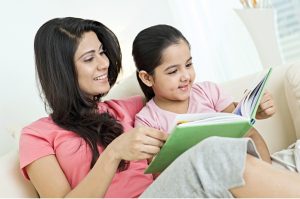 बच्चों में कुछ इस तरह से डालें पढ़ने की आदत