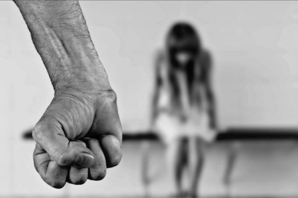 रेप जीवन का अंत नहीं इसलिए हौसले के साथ आगे बढ़ें