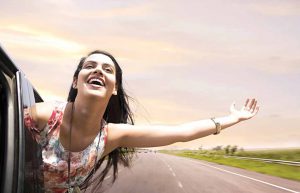 खुश रहने के हैल्दी और मस्त फंडे आप भी अपनाएं