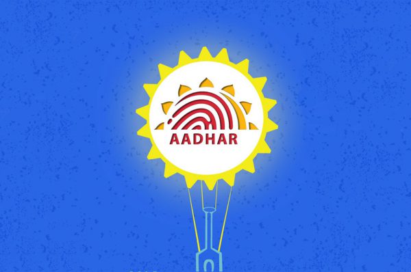 बस 3 स्टेप्स और आप के फोन नंबर या बैंक अकाउंट से डीलिंक हो जाएगा आधार