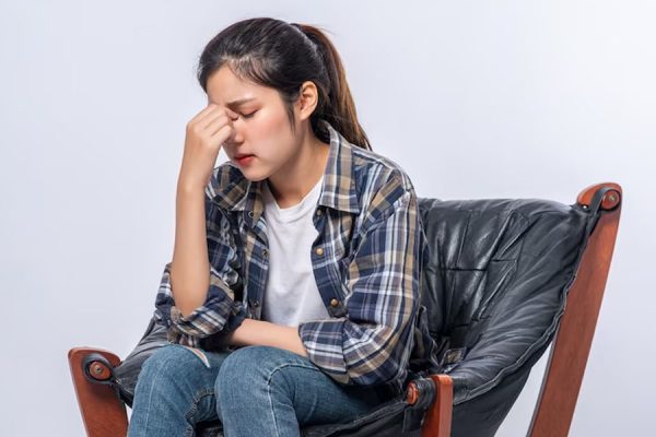 मेरा मन घर से भाग जाने का करता है, बताएं मैं क्या करूं ?