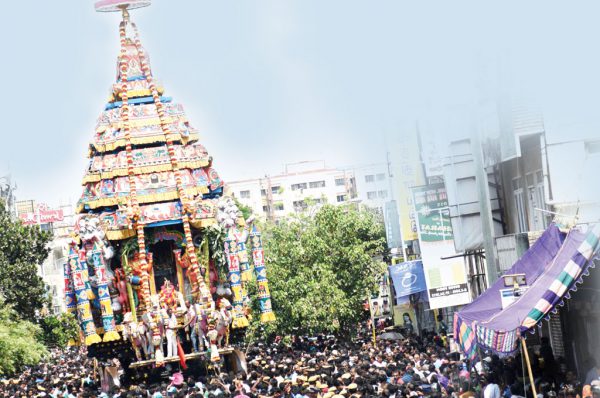 क्या यही धर्म है : शेयर मार्केट के जैसा धर्म का कारोबार