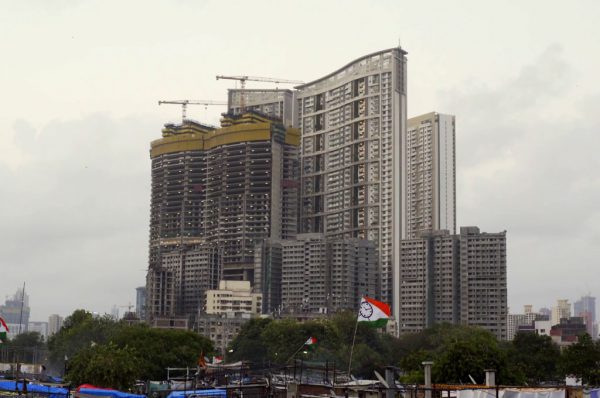 आरबीआई की तरफ से घर खरीददारों को बड़ी सौगात, सस्ता होगा होम लोन