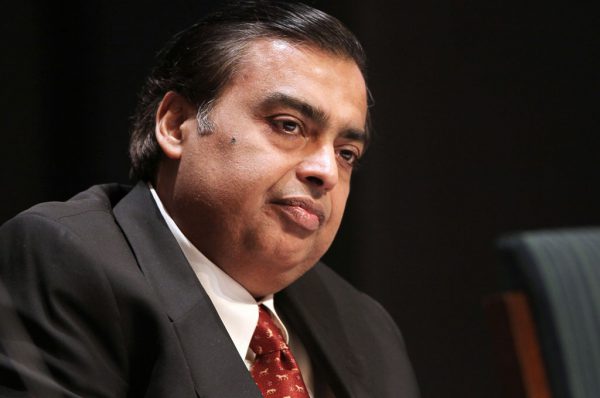 अंबानी का सस्ता डीटीएच और ब्रौडबैंड तोड़ सकता है अन्य कंपनियों की कमर