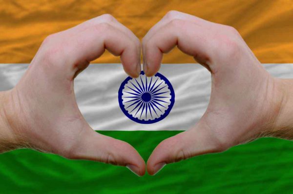 अगले 40 सालों में दुनिया पर राज कर सकता है भारत : ओईसीडी