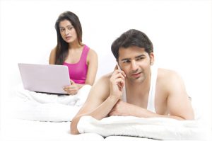 बेवजह शक के ये हैं 5 साइड इफैक्ट्स