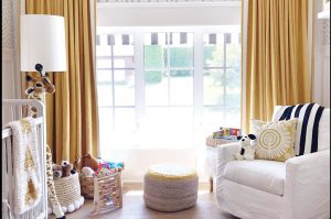 Grommet-curtain