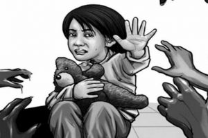 अनुशासन के नाम पर दबंगई: मासूमों से हैवानियत