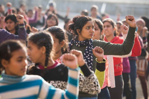 आखिर क्यों नहीं आ रहे देश की राजनीति में युवा