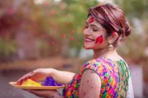 Holi 2020: औरेंज पील फेस पैक से चमकाएं अपनी त्वचा