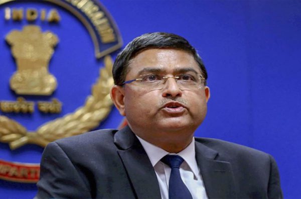 आलोक वर्मा के बाद राकेश अस्थाना हुए सीबीआई से बाहर