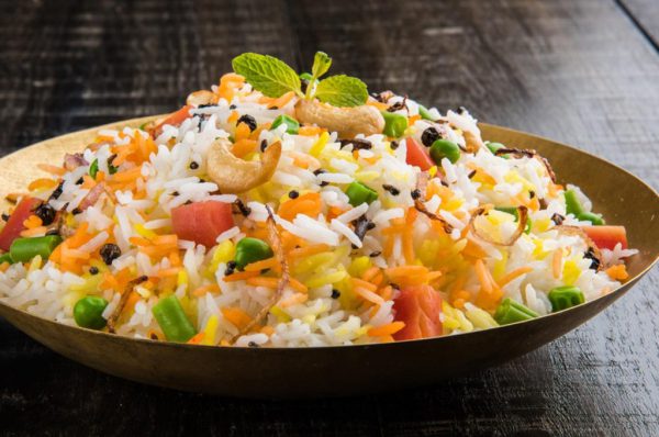 फेस्टिवल स्पेशल 2019: ऐसे बनाएं वेज पुलाव