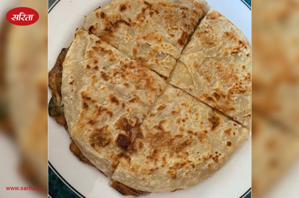 ब्रेकफास्ट में बनाएं क्रिस्पी अंडा पराठा