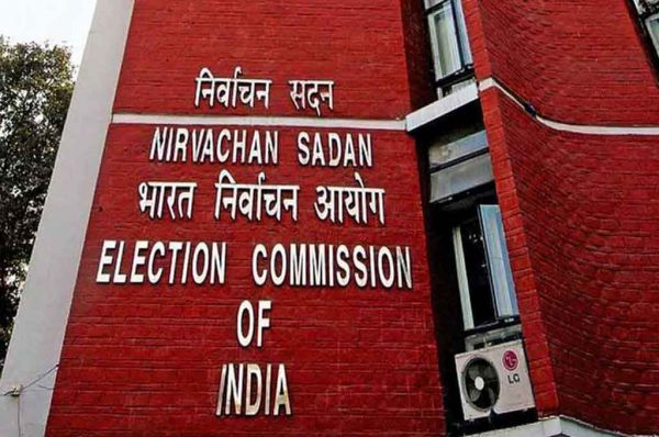 फर्जी चुनाव सर्वेक्षण और चुनाव आयोग की चुप्पी