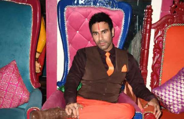 .-Sandip-Soparrkar--during-the-Poster-launch-of-the-film---I-AM-NOT-A-PORN-STAR-NAZAR-SAMBHAL-KE