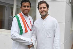 छत्तीसगढ़ में मोहन मरकाम बनें कांग्रेस कमेटी अध्यक्ष