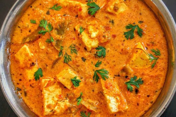 घर पर बनाएं बेसनी पनीर सब्जी