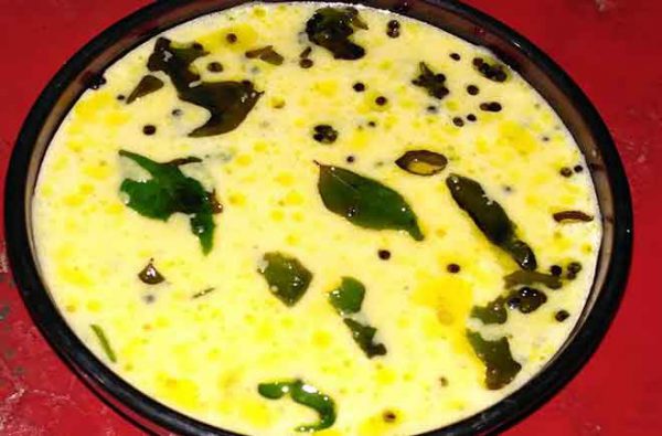 गर्मागर्म परांठे के साथ परोसे दाल की चटनी
