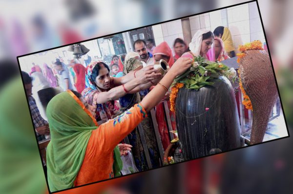 सावन में शिव भक्ति की आड़ में अंधविश्वास