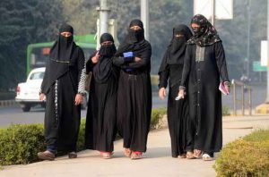 तीन तलाक विधेयक लोकसभा में पास
