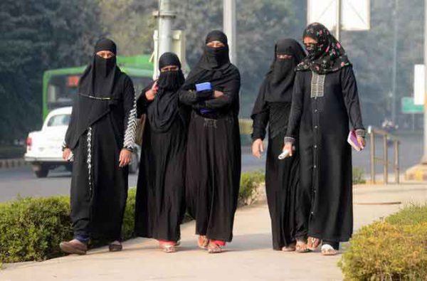 तीन तलाक विधेयक लोकसभा में पास