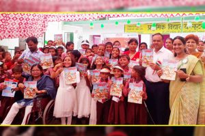 15 अगस्त के मौके पर लखनऊ में हुई “रीडिंग मेला” की शुरुआत