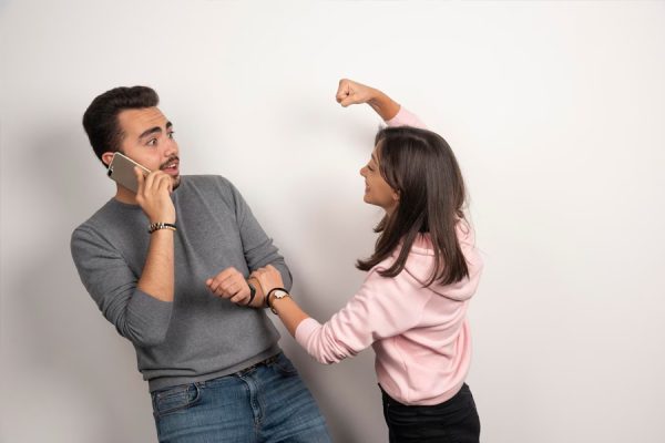 Raksha Bandhan : बहनों से छेड़छाड़ भाइयों की मुसीबत