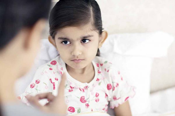 बच्चे के बदलते व्यवहार और बिगड़ते स्वभाव को ऐसे पहचानें