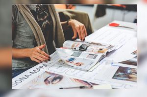 कई सारी पत्र पत्रिकाओं में aids आते हैं कि घर बैठे 15 से 20 हजार रुपए कमाएं. क्या ये सच है?
