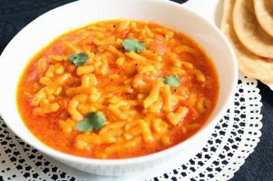 sev-tamatar-ki-sabji
