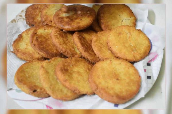 फेस्टिवल स्पेशल 2019: घर पर बनाएं काजू की पूड़ियां  