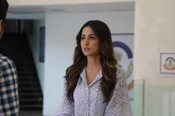HINA-KHAN-IN-FILM-HACKED