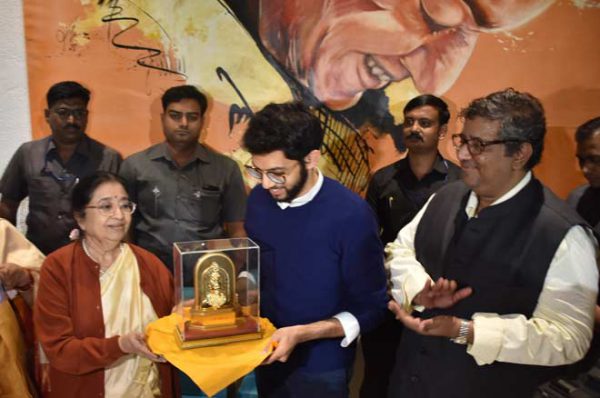 aditya-mangeshkar