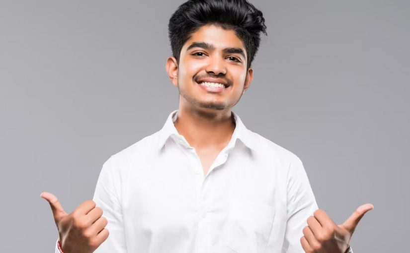 मुझे पड़ोस की विधवा चाची से प्यार हो गया है, अब मुझे क्या करना चाहिए?