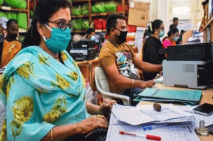 #coronavirus: कोरोना के कहर में फंसा कारोबार