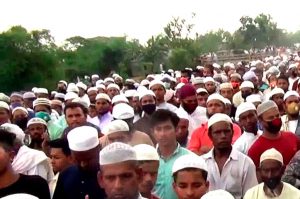 #lockdown: मौलाना के जनाजे पर उमड़ी भीड़,उठे सवाल, सरकार चुप