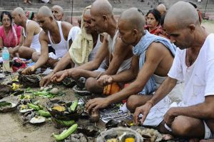पाखंड: प्रेतयोनि से मुक्ति के नाम पर लूटने का गोरखधंधा- भाग 2