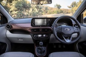 Hyundai #AllRoundAura: हर तरह से शानदार है Interior