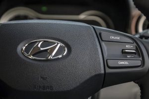 Hyundai #AllRoundAura: तकनीक में है शानदार