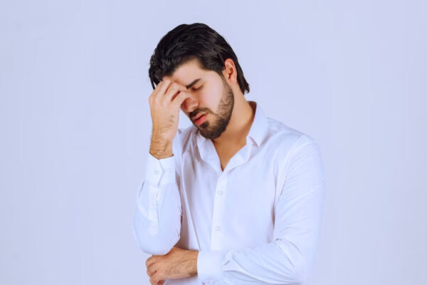 मेरी पत्नी 7 महीने से मायके में है, बताएं मैं क्या करूं ?