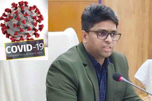 उत्तर प्रदेश: देवरिया DM की पहल, अब कोविड पेशेंट का लाइव ट्रीटमेंट देख सकेंगे परिजन
