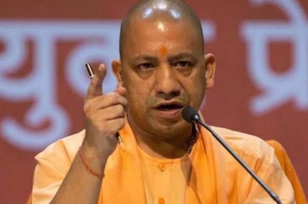 आंगनबाड़ी कार्यकर्त्रियों को ‘स्मार्ट फोन