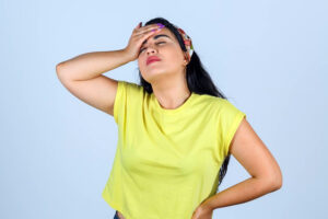 हमेशा रहती है थकान ? जानें कारण और इलाज