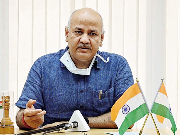 गिरफ्तारी और मनीष सिसोदिया का मुस्कुराता चेहरा