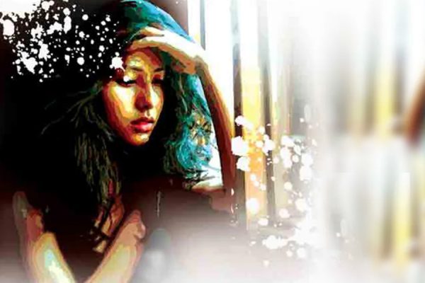 मर्यादा : मर्दों की फितरत जान कर फायदा उठाना स्वाति खूब जान गई थी