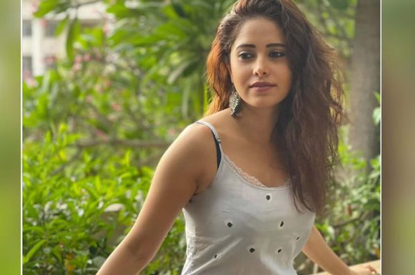 Nusrratt Bharuccha को सेट पर आया अटैक, अस्पताल में  हुईं भर्ती