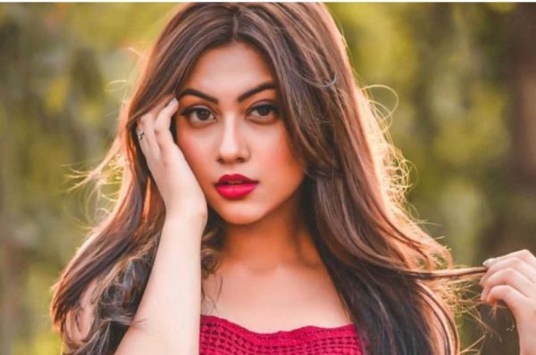 Bigg Boss 15 :  सलमान खान के शो की पहली कंफर्म कंटेस्टेंट बनेगी TV एक्ट्रेस रीम शेख