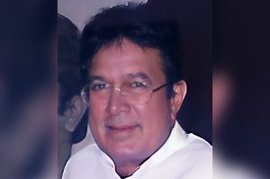 तनहाइयों का मजा लें