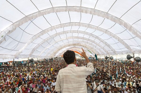 एक टूटाफूटा समाज कभी उन्नति नहीं कर सकता?