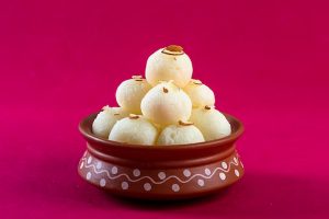Raksha Bandhan : पूरे भारत में मशहूर है बंगाली रसगुल्ला, जानें विधि